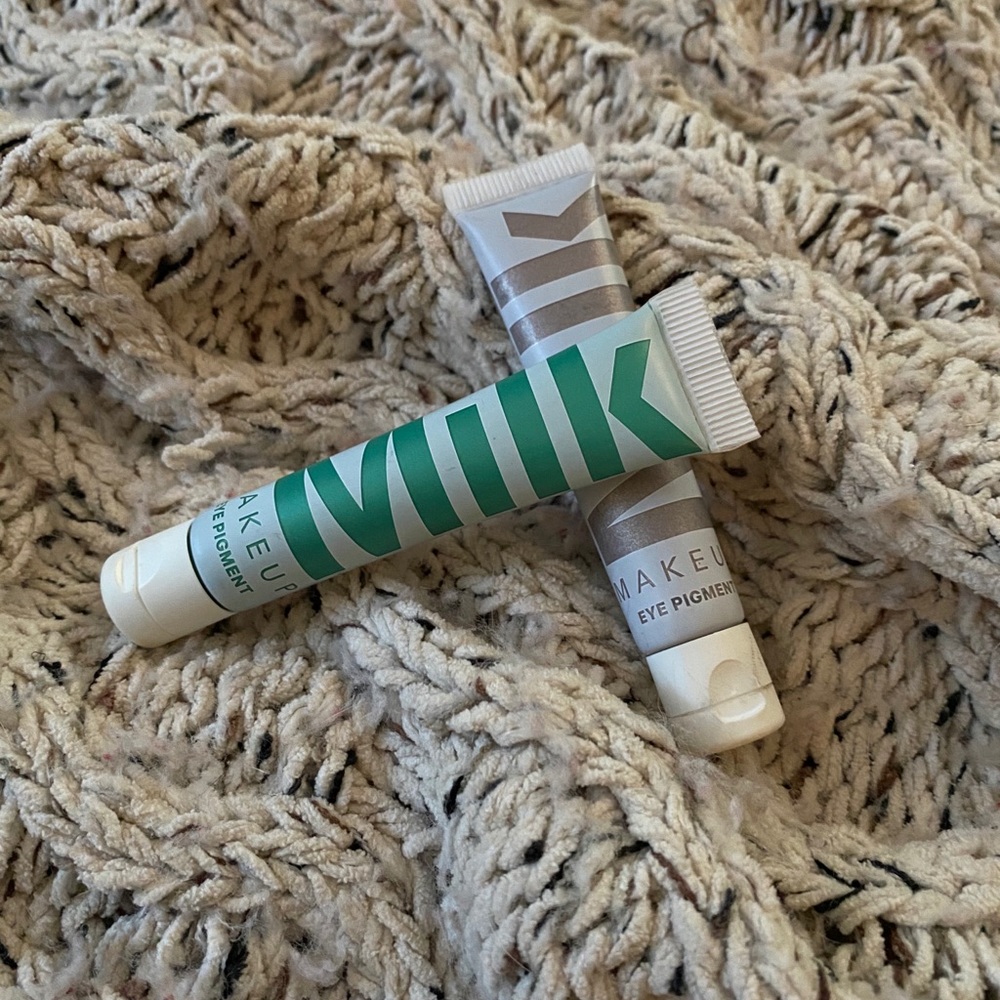 Milk Makeup Eyeshadow Pigments